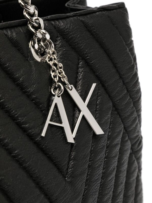 18870820_41913753_1000.jpg Armani Exchange padded leather tote