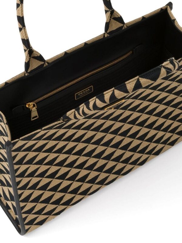 18876362_41155107_1000.jpg Prada large Symbole embroidered tote bag