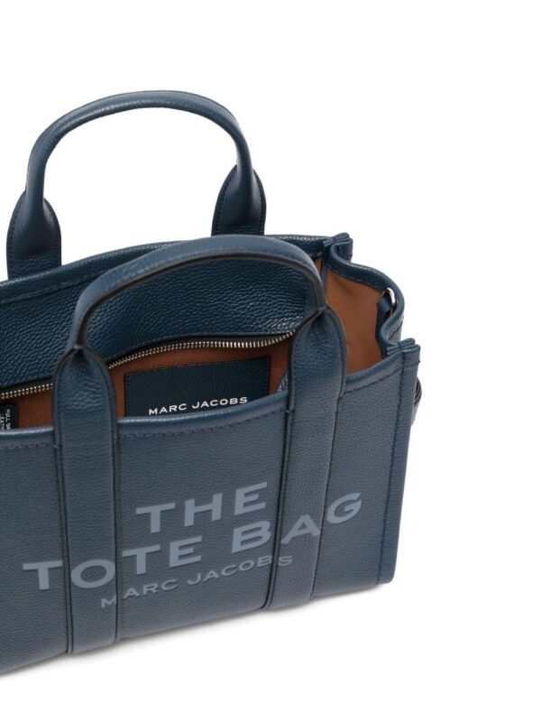 18891250_41081240_1000.jpg Marc Jacobs The Tote debossed-logo tote bag