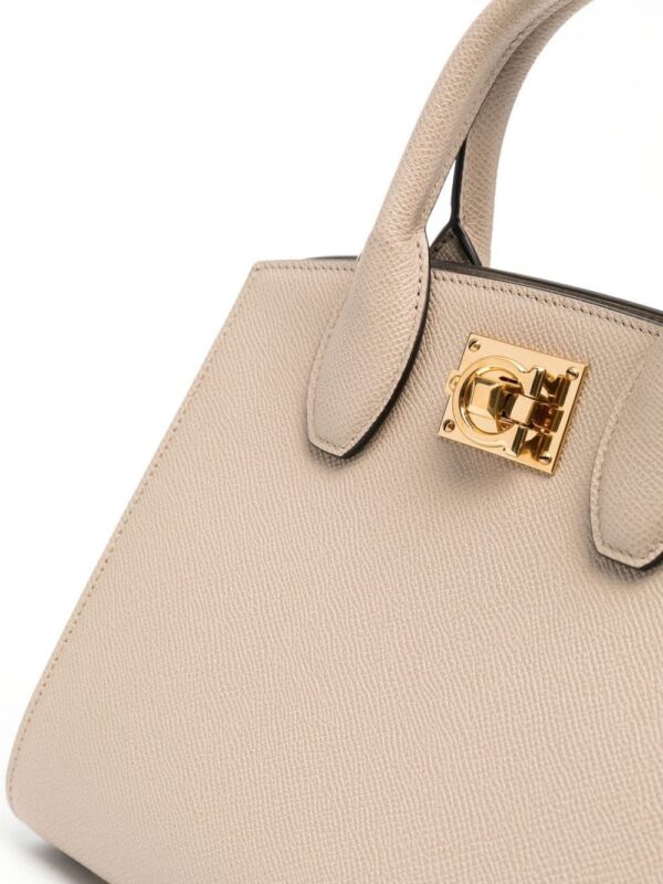 18895977_42480473_1000.jpg Ferragamo The Studio small tote