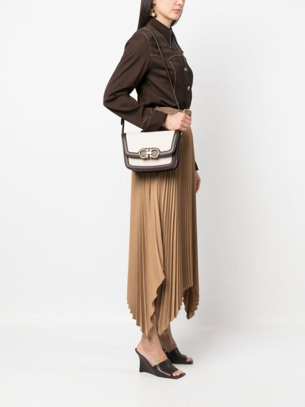 18896336_43986590_1000.jpg Ferragamo Gancini crossbody bag