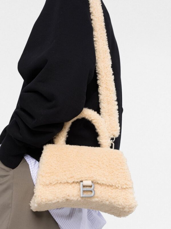 18945312_43533932_1000.jpg Balenciaga small Hourglass furry top-handle bag