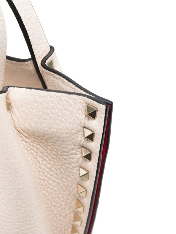 18955857_41301012_1000.jpg Valentino Garavani Garavani Rockstud tote bag