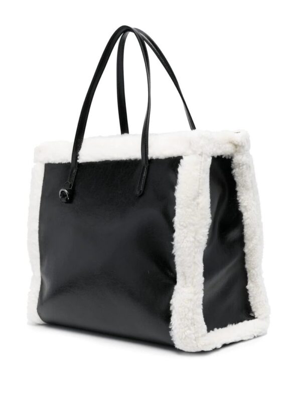 19003546_41427710_1000.jpg Karl Lagerfeld K/Skuare shearling-trim tote bag