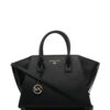 19039627_41629545_1000-1.jpg Michael Michael Kors logo-plaque leather tote bag