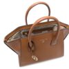 19052425_41661639_1000.jpg Michael Michael Kors logo-plaque leather tote bag