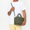 19137129_42382378_1000.jpg Marc Jacobs logo patch leather shoulder bag