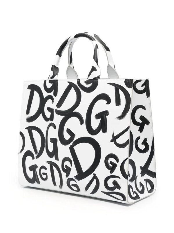 19148346_41947062_1000.jpg Dolce & Gabbana graffiti-print tote bag