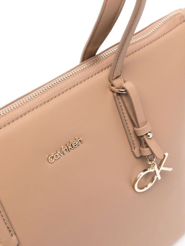 Calvin Klein  logo-charm tote bag