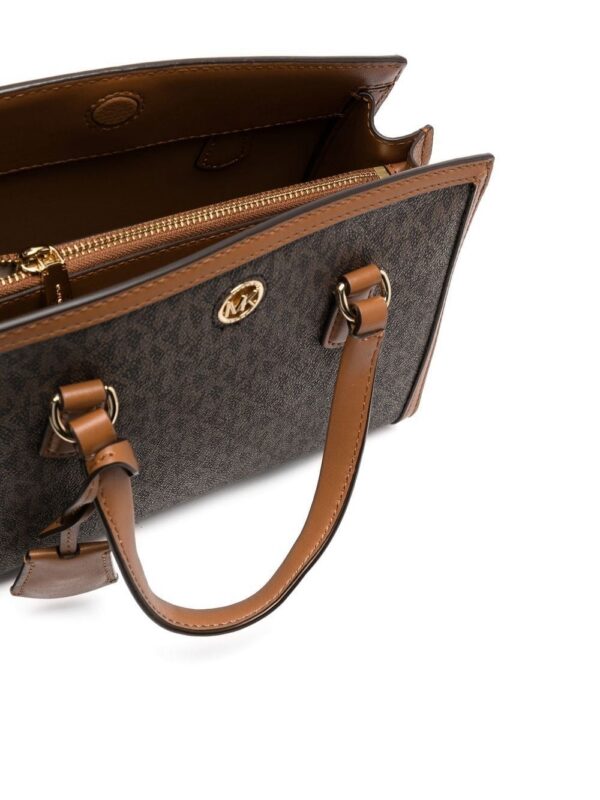 19156308_42149232_1000.jpg Michael Kors Chantal monogram messenger bag