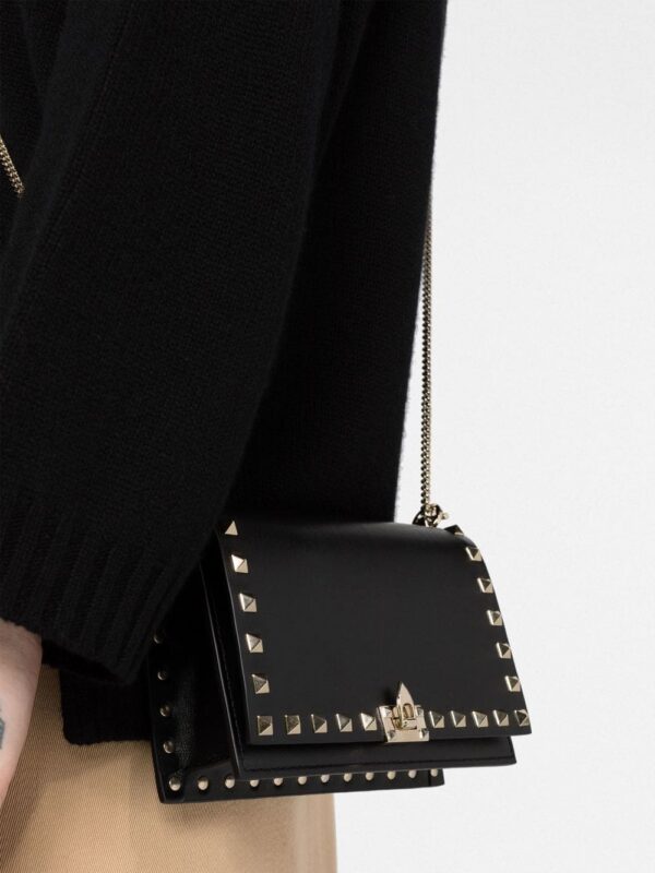 19161219_44012193_1000.jpg Valentino Garavani Rockstud wallet-on-chain