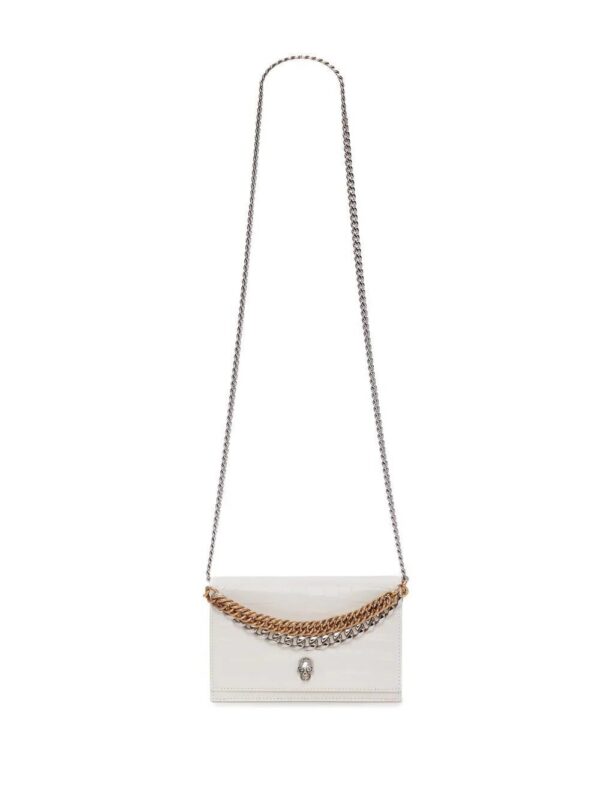 19178104_42609974_1000.jpg Alexander McQueen leather skull-stud bag