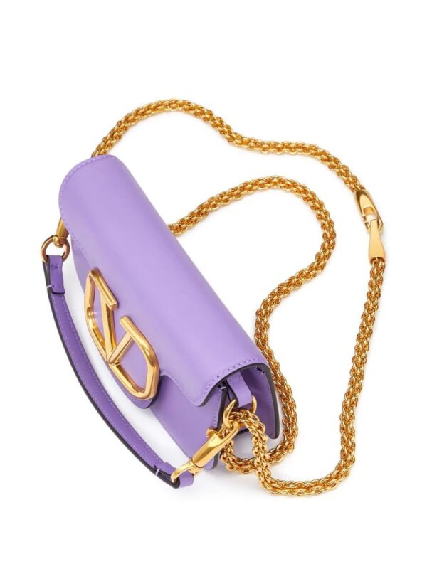 19182216_43641828_1000.jpg Valentino Garavani small Locò leather shoulder bag