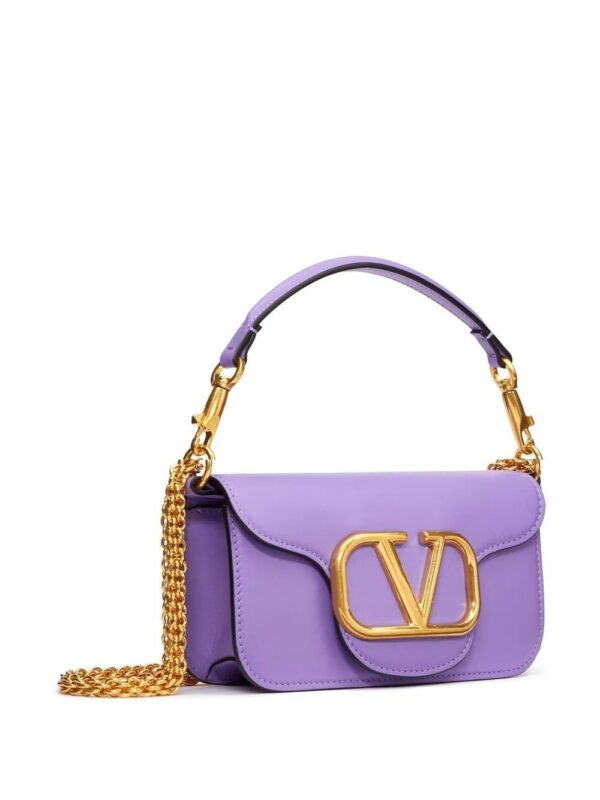 19182216_43642016_1000.jpg Valentino Garavani small Locò leather shoulder bag