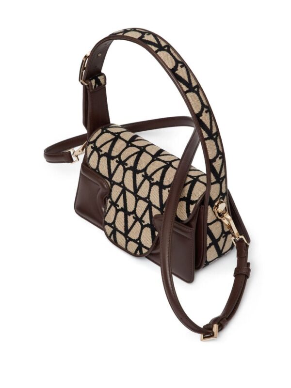 19184137_44739974_1000.jpg Valentino Garavani Le Grand Deuxième shoulder bag