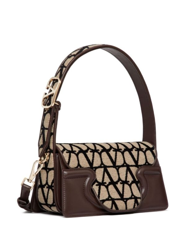 19184137_44741732_1000.jpg Valentino Garavani Le Grand Deuxième shoulder bag