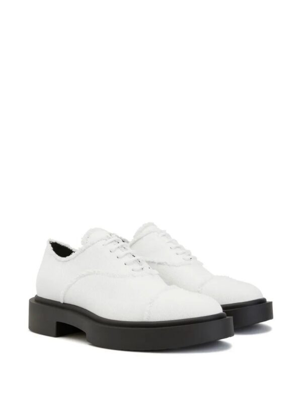 19206561_43202126_1000.jpg Giuseppe Zanotti Adric frayed Oxford shoes