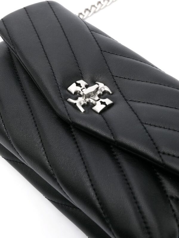 19214515_42884288_1000.jpg Tory Burch Chevron leather quilted bag