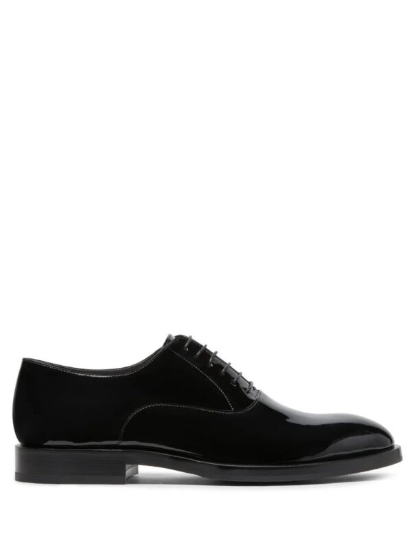 19245055_54365020_1000.jpg Brunello Cucinelli patent-leather laced oxford shoes