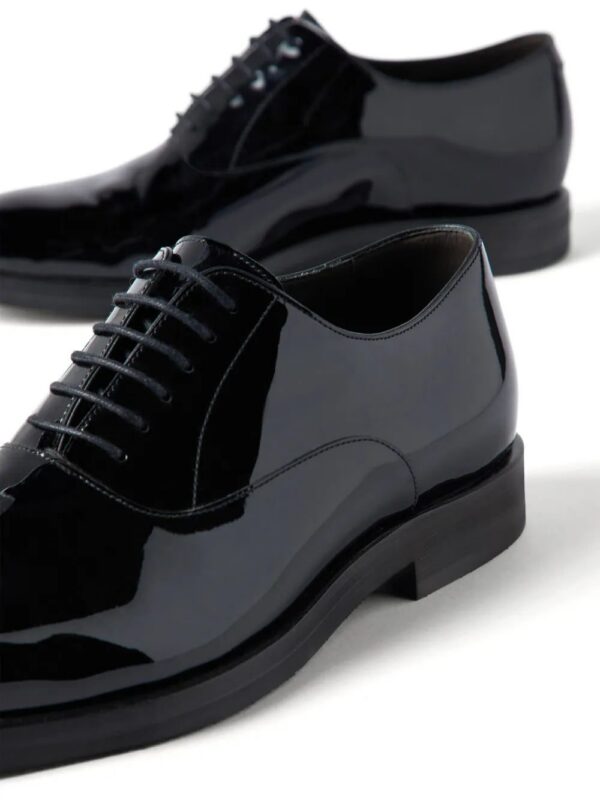 19245055_54365022_1000.jpg Brunello Cucinelli patent-leather laced oxford shoes