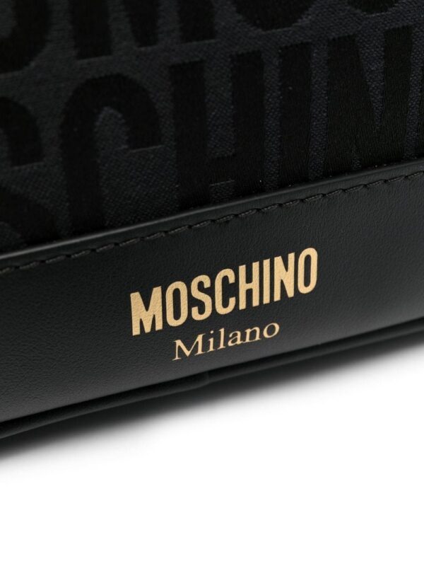 19277579_42309847_1000.jpg Moschino logo-detail shoulder bag