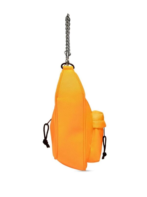 19294417_44550910_1000.jpg Balenciaga Raver logo-patch shoulder bag