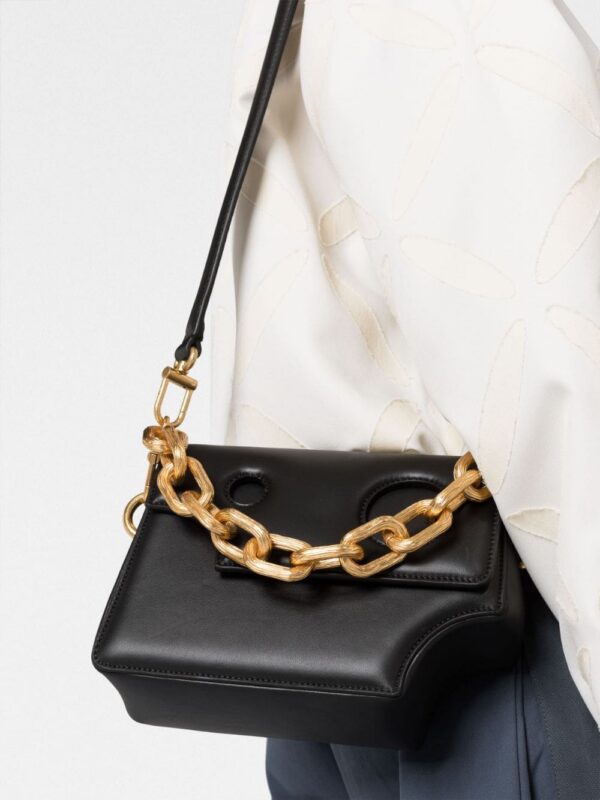 19295285_50069911_1000.jpg Off-White Burrow 22 shoulder bag