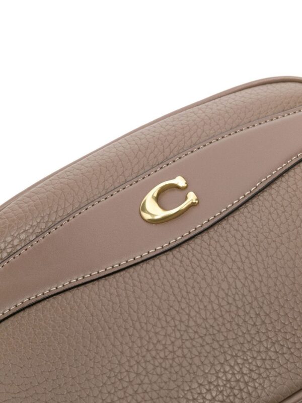 19313310_42468188_1000.jpg Coach logo-plaque camera bag