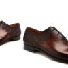 19425557_43511172_1000.jpg Magnanni embossed-detail Oxford shoes