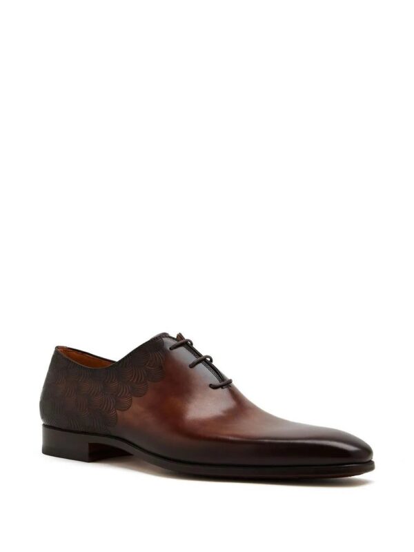 19425557_43511174_1000.jpg Magnanni embossed-detail Oxford shoes