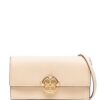 19434790_44189689_1000.jpg Tory Burch Miller logo-plaque clutch bag