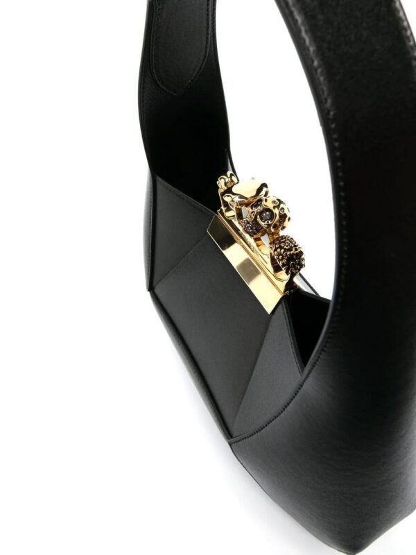 19447493_43280097_1000.jpg Alexander McQueen Four-Ring leather tote bag