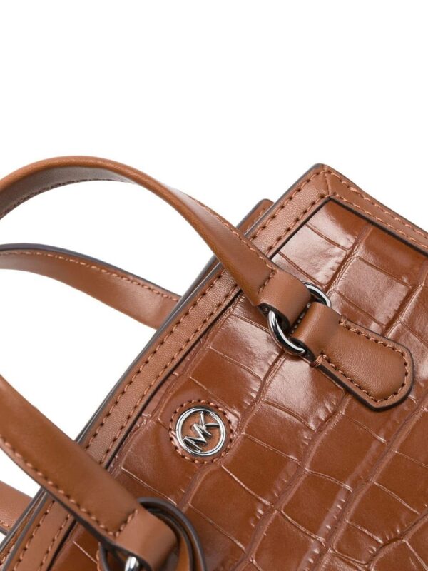 19454116_43382099_1000.jpg Michael Michael Kors crocodile-effect logo-plaque tote bag