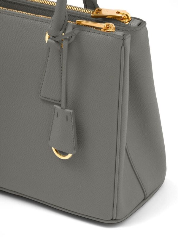 19467891_43430693_1000.jpg Prada medium Galleria leather tote bag