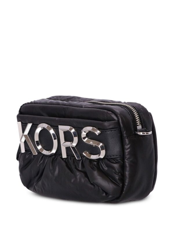 19471776_43384892_1000.jpg Michael Michael Kors logo-plaque zipped crossbody bag