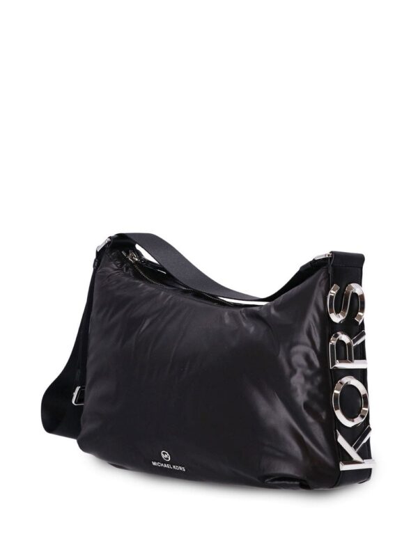 19472830_43385395_1000.jpg Michael Michael Kors logo-plaque quilted shoulder bag