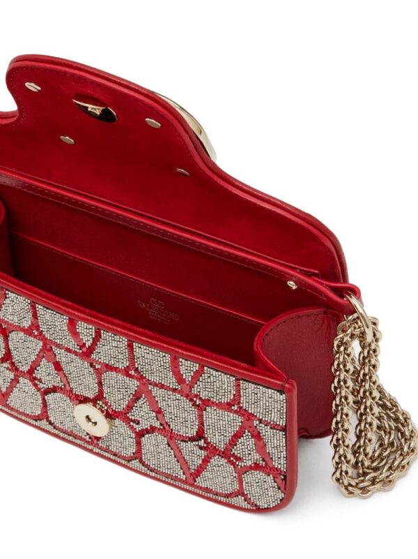 19474886_45176807_1000.jpg Valentino Garavani VLogo embellished tote bag