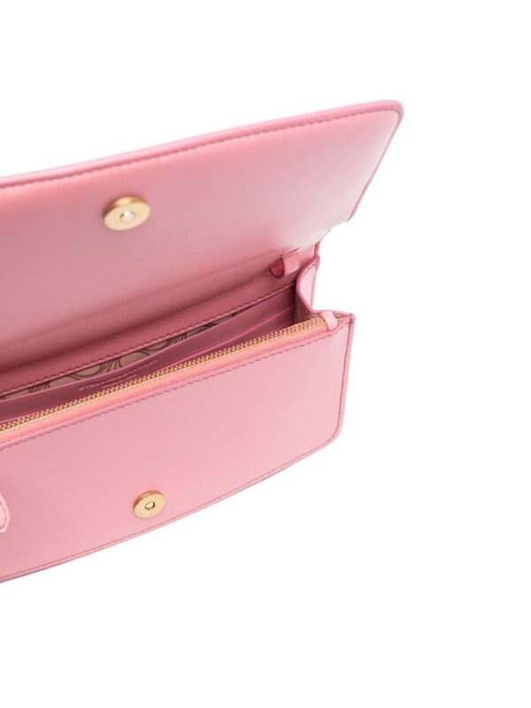 19485935_43568450_1000.jpg Stella McCartney S-Wave padded shoulder bag