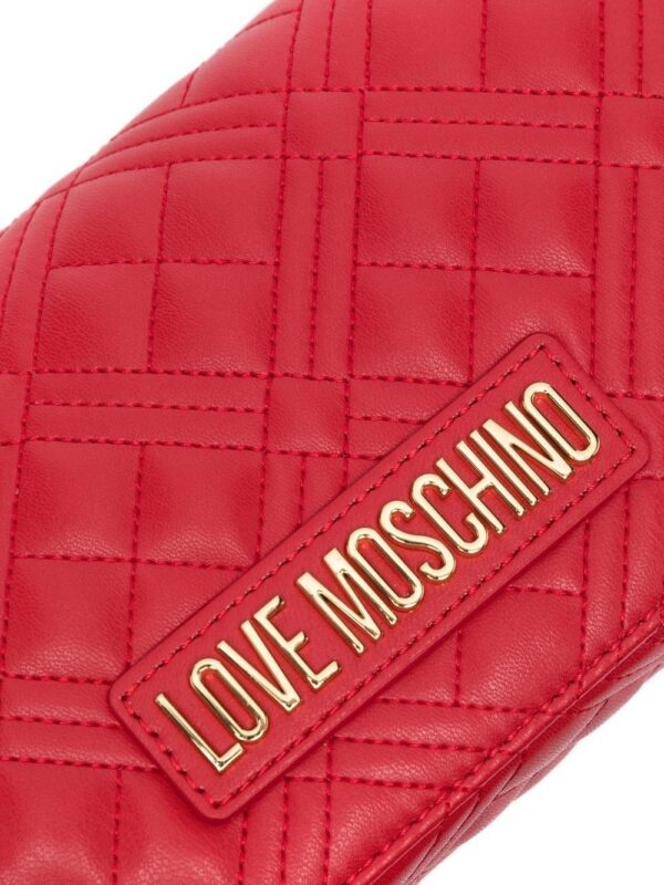 19539769_43600934_1000.jpg Love Moschino quilted faux-leather crossbody bag