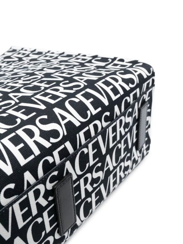 19583380_43695862_1000.jpg Versace all-over logo-print tote bag