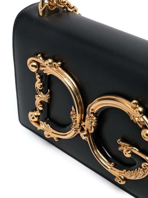 19593110_43724424_1000.jpg Dolce & Gabbana logo-plaque shoulder bag