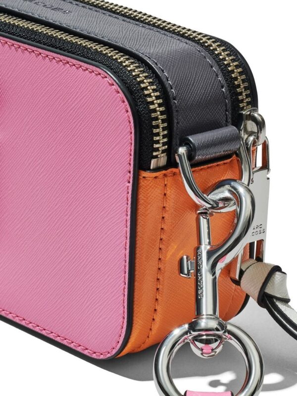 19599719_44212430_1000-1.jpg Marc Jacobs The Snapshot camera bag