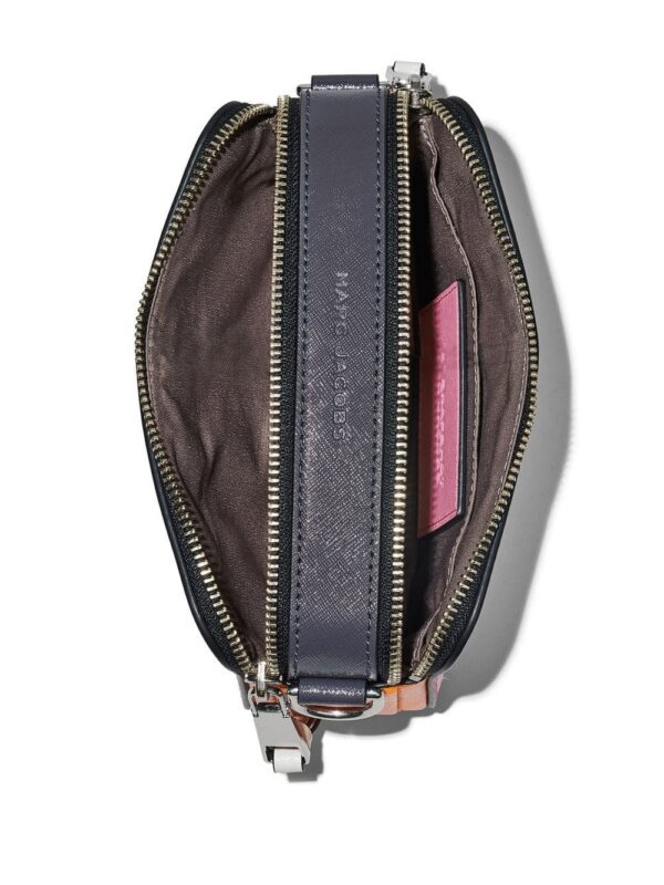 19599719_44212446_1000-1.jpg Marc Jacobs The Snapshot camera bag
