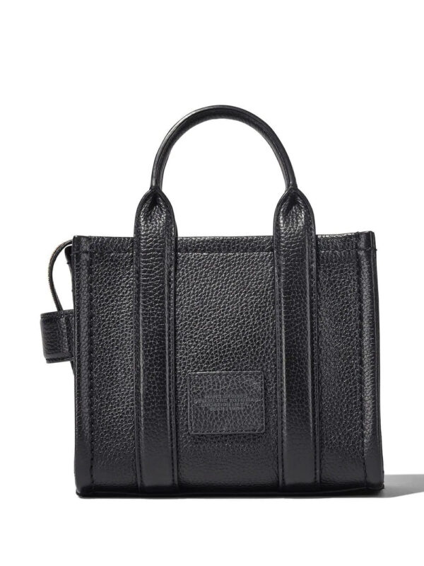 19599726_44211559_1000.jpg Marc Jacobs micro The Leather tote bag.