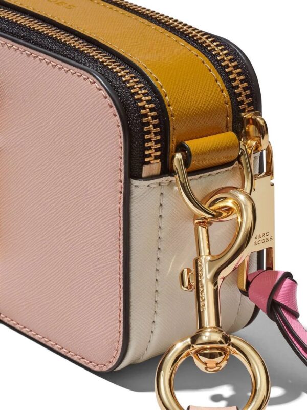 19599760_44212493_1000.jpg Marc Jacobs The Snapshot leather crossbody bag