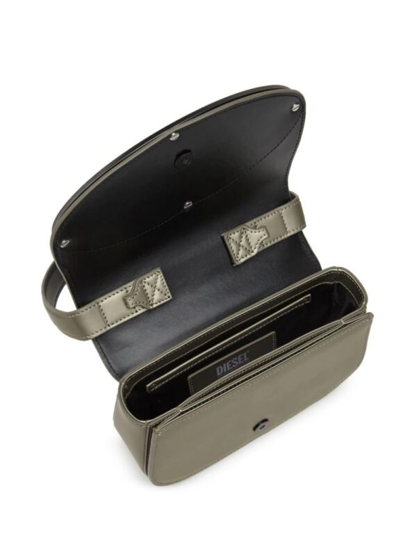 19604151_44660115_1000.jpg Diesel logo-plaque shoulder bag