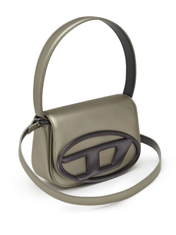 19604151_44661090_1000.jpg Diesel logo-plaque shoulder bag