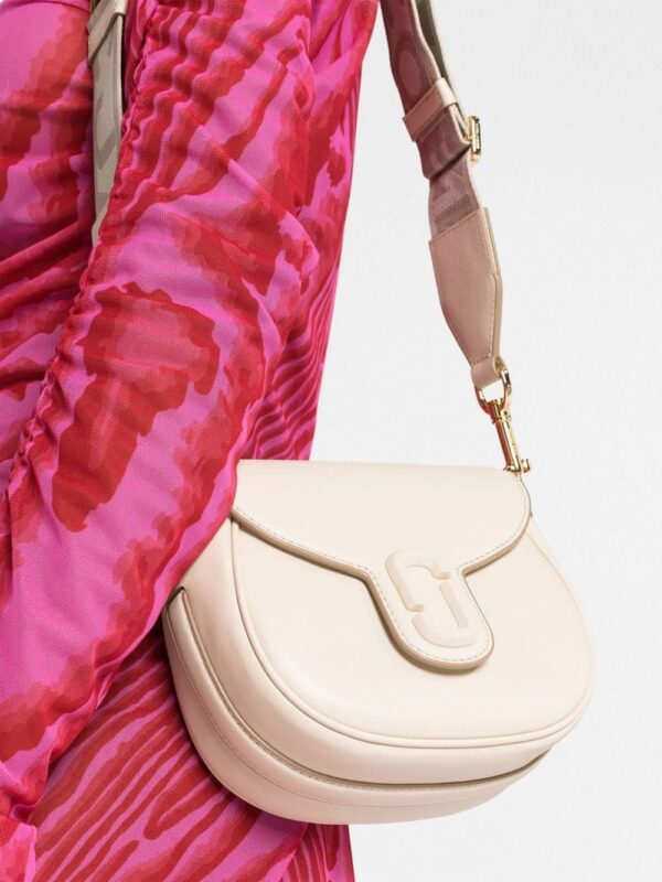 19606044_53566982_1000.jpg Marc Jacobs The Covered J Marc saddle bag