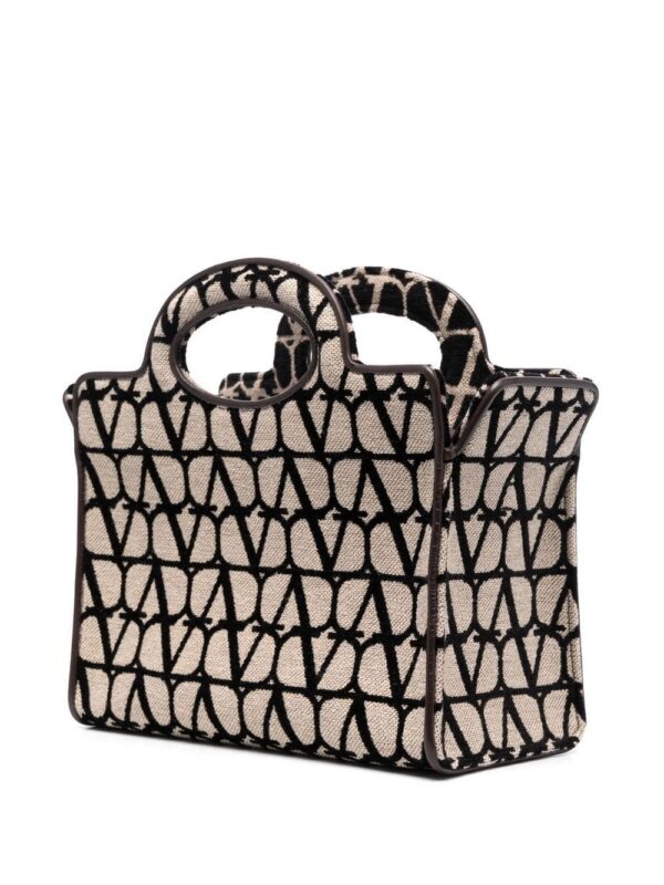 19609023_43967141_1000.jpg Valentino Garavani Le Troisième Toile Iconographe leather tote bag
