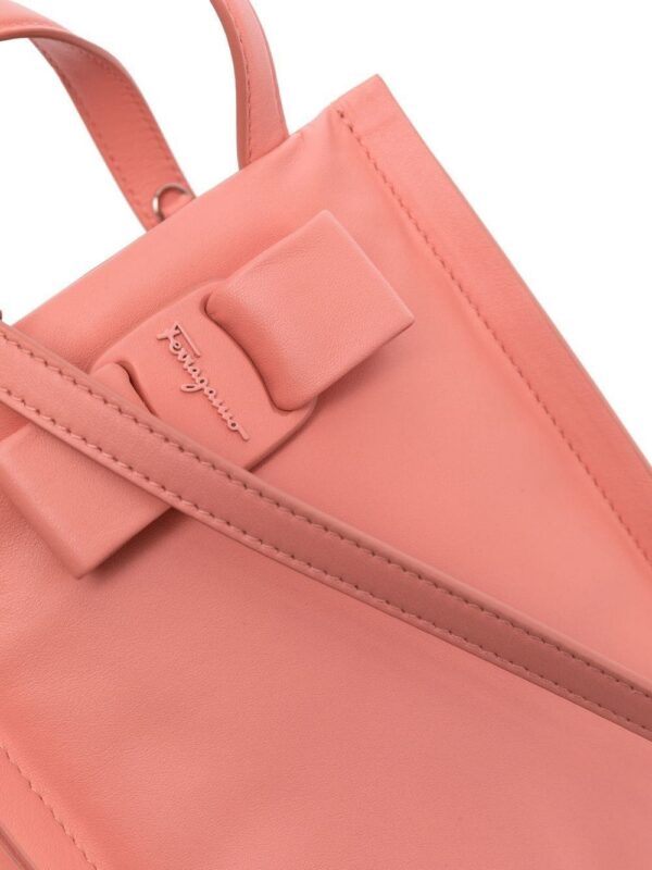 19610127_43961900_1000.jpg Ferragamo Viva mini shoulder bag